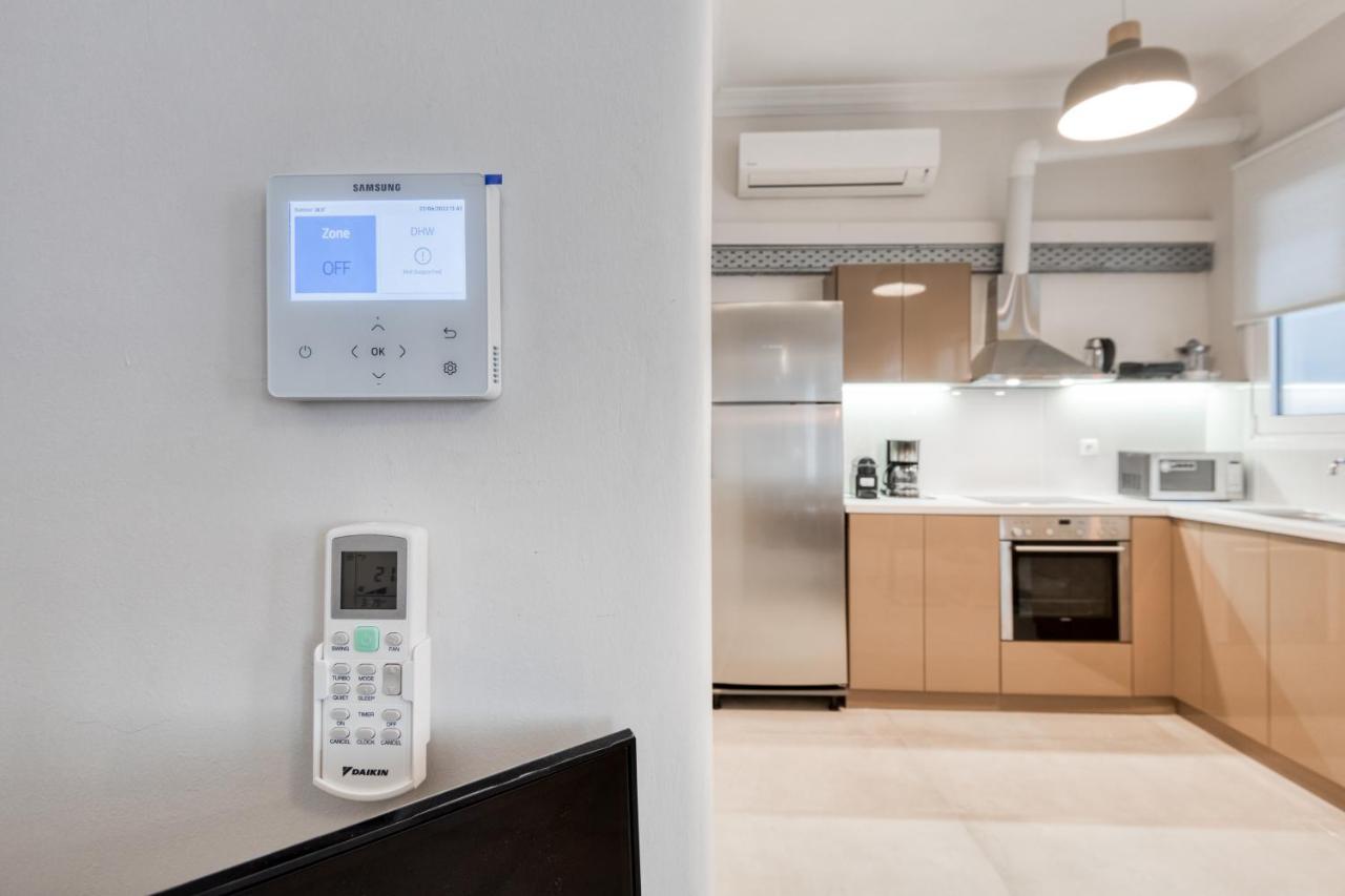 Modern 2-Bedroom Apt, 200M From The Acropolis Афины Экстерьер фото
